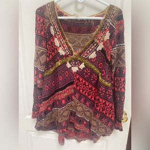 Tunic/ Sweater